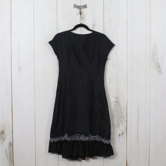 Things Of Substance Black Silk Cap Sleeve Embroidered Pleated Dress Size 8 - Picture 7 of 14